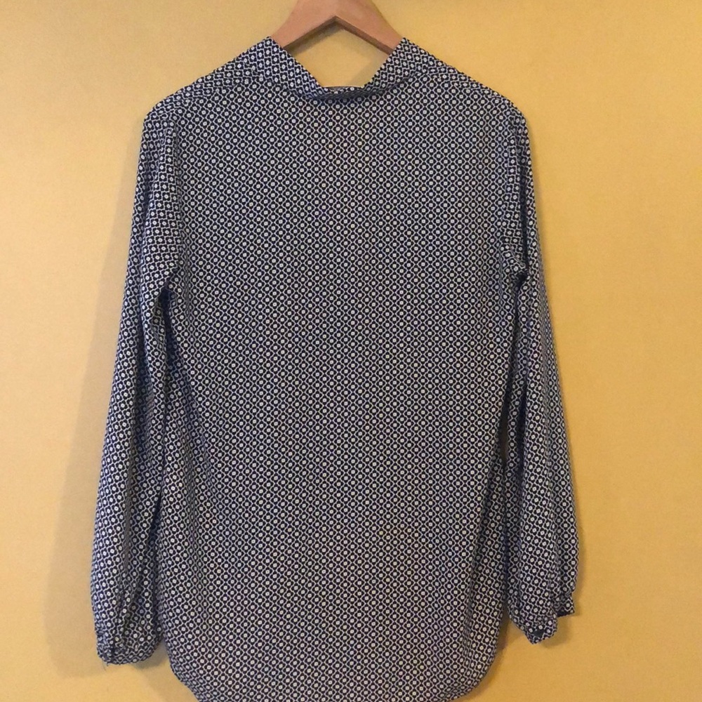 Max Studio blouse - Picture 3 of 4